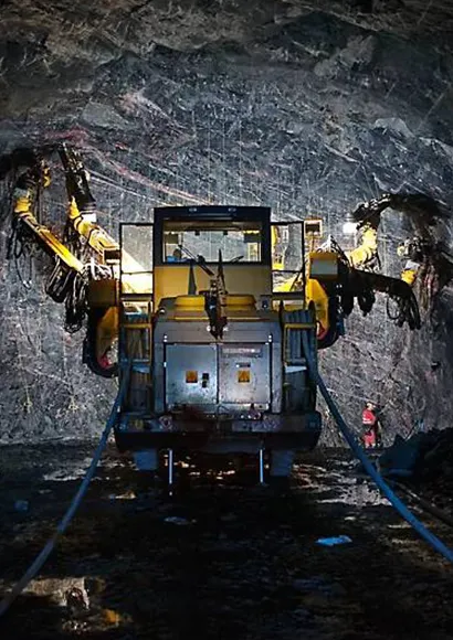 Underground mining Machines02
